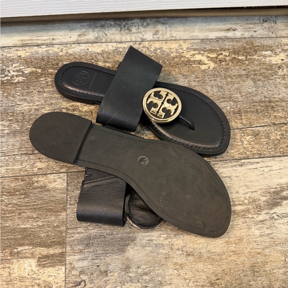 Tory Burch Black Leather Toe-Post Sandals with Gold Logo Medallions - Picture 3 of 3